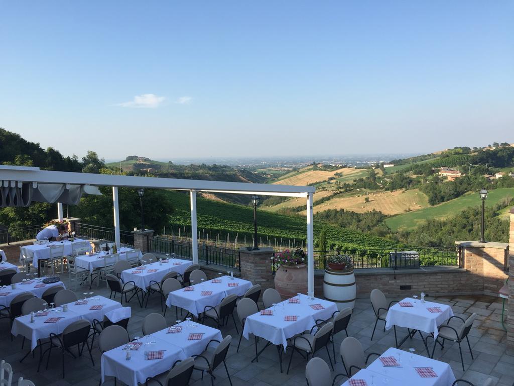 Agriturismo Acetaia Sereni Marano sul Panaro Eksteriør bilde