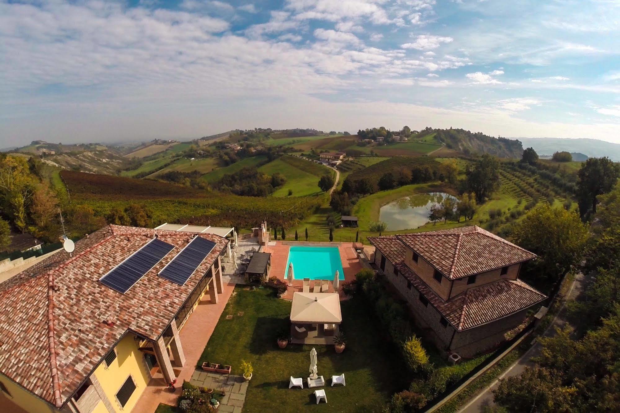 Agriturismo Acetaia Sereni Marano sul Panaro Eksteriør bilde