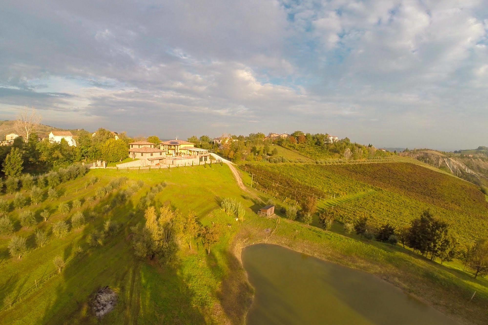 Agriturismo Acetaia Sereni Marano sul Panaro Eksteriør bilde